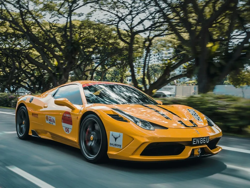 Detalhes de um automóvel esportivo